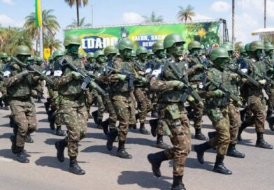 Brasil está completamente indefeso na questão militar, diz professor Brasil está completamente indefeso na questão militar, diz professor