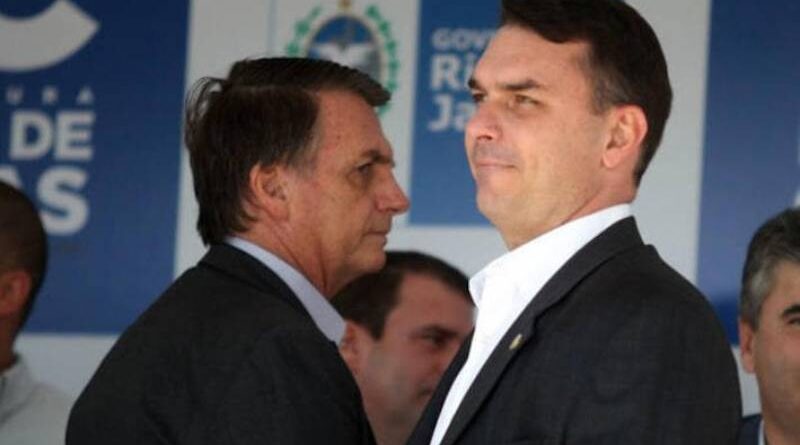 Moraes proíbe visitas de Flávio a Bolsonaro por 90 dias após leitura de carta do ex-presidente Moraes proíbe visitas de Flávio a Bolsonaro por 90 dias após leitura de carta do ex-presidente
