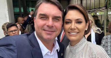 Da “humilhação” ao perdão, a linha do tempo da briga de Flávio e Michelle Da “humilhação” ao perdão, a linha do tempo da briga de Flávio e Michelle