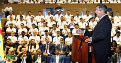 Abandonados após curso de formação: 447 novos policiais civis enfrentam crise financeira e necessidades à espera de nomeação por parte do Governo de MS Abandonados após curso de formação: 447 novos policiais civis enfrentam crise financeira e necessidades à espera de nomeação por parte do Governo de MS