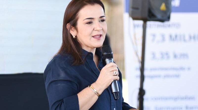Adriane esconde, mas consórcio denuncia alta de 300% no gasto com salários de interventores Adriane esconde, mas consórcio denuncia alta de 300% no gasto com salários de interventores