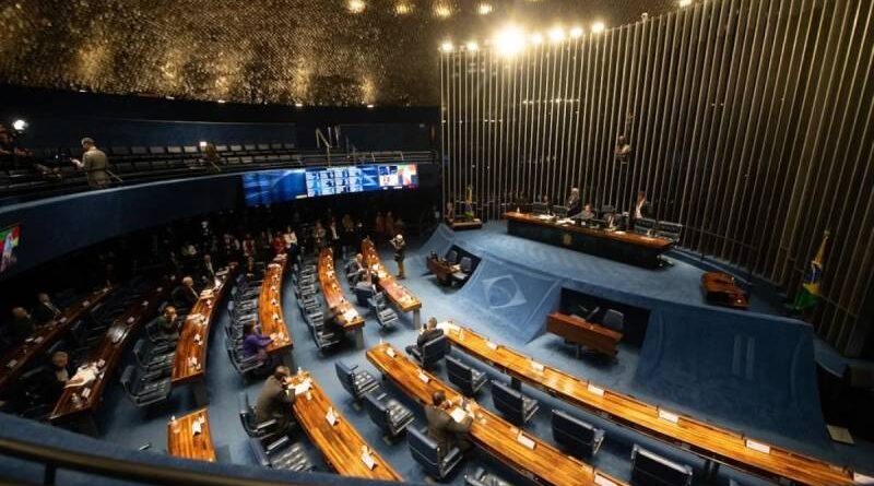 Pauta-bomba: Senado aprova em 1º turno PEC dos agentes de saúde