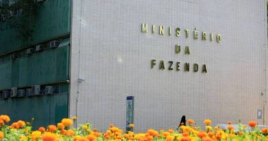 Fazenda mantém em 2,3% a projeção de alta do PIB em 2026 Fazenda mantém em 2,3% a projeção de alta do PIB em 2026