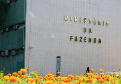 Fazenda mantém em 2,3% a projeção de alta do PIB em 2026 Fazenda mantém em 2,3% a projeção de alta do PIB em 2026