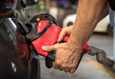 Conselho se reúne nesta 3ª para decidir aumento do etanol na gasolina Conselho se reúne nesta 3ª para decidir aumento do etanol na gasolina