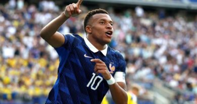 Com Mbappé voando, quartas da Copa começam com França x Marrocos