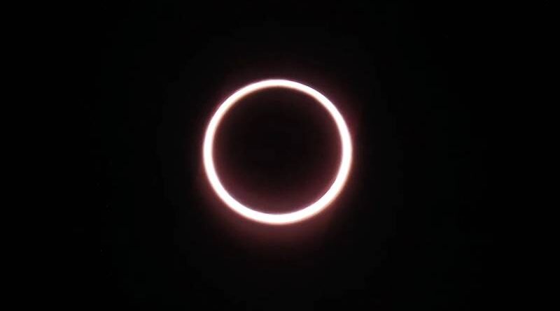 Eclipse solar total: Lua encobrirá completamente o Sol em 12 de agosto Eclipse solar total: Lua encobrirá completamente o Sol em 12 de agosto