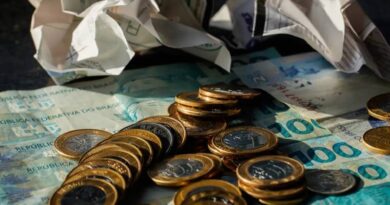 Economia cresce 0,7% em maio, puxada por consumo das famílias, diz FGV