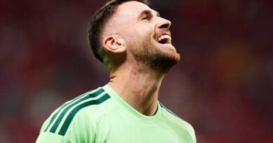 Copa do Mundo: Unai Simón se torna o goleiro mais invicto da história