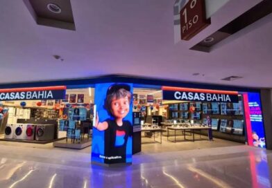 Casas Bahia pede recuperação judicial após confirmar fechamento de lojas