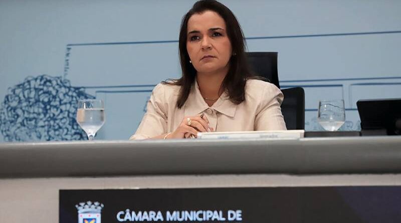 Adriane quer mudar índice de cálculo que atualiza tributos e pode elevar endividamento