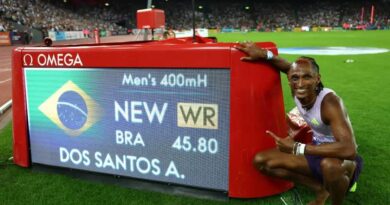 Alison dos Santos quebra recorde mundial dos 400m com barreiras