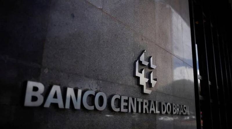 Inadimplência do consignado privado atinge 10% e bate recorde, diz BC