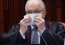 Fachin não é massoterapeuta para fazer distensão com o diretor da PF