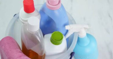 Anvisa determina retirada de circulação de 12 produtos de limpeza