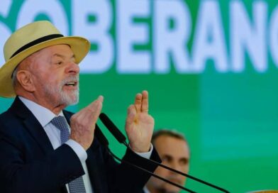 Milei e onda azul na América do Sul desafiam liderança regional de Lula