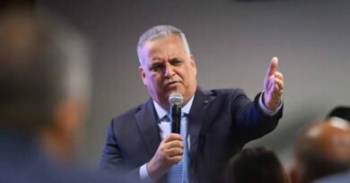 Quem é Alfredo Gaspar, escolhido vice na chapa de Flávio Bolsonaro