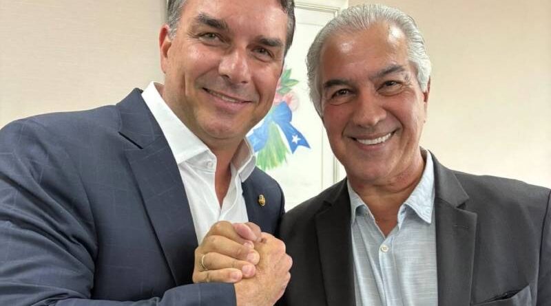 Na era dos tornados, Reinaldo propõe que Flávio acabe com Ministério do Meio Ambiente