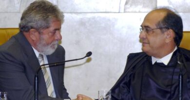 Gilmar usurpa competência do TSE e valida reajuste do Bolsa Família