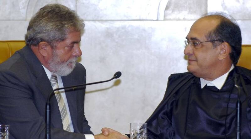 Gilmar usurpa competência do TSE e valida reajuste do Bolsa Família