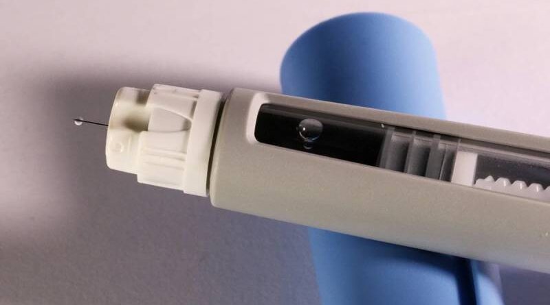 Anvisa investiga casos de doença ocular após uso de canetas emagrecedoras