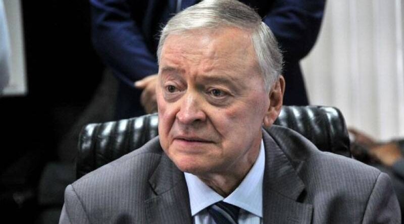 Sem penduricalhos e punido pelo CNJ, ex-presidente do TJMS vê salário despencar 61,52%
