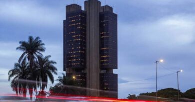 Deflação de agosto reforça apostas para corte da Selic no próximo Copom