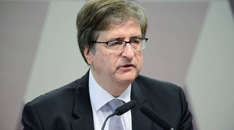 Irmão de Flávio Dino conduz sessão que analisa atuação de Gonet no caso Master
