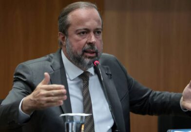 Mensagens de Vorcaro mostram encontros com Silveira e plano para Enel e Light