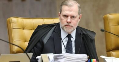 Decisão de Toffoli é alvo de críticas de ala do TSE 