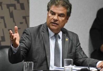 Apesar da pressão, Comissão de Inteligência avalia data de reunião sobre PF