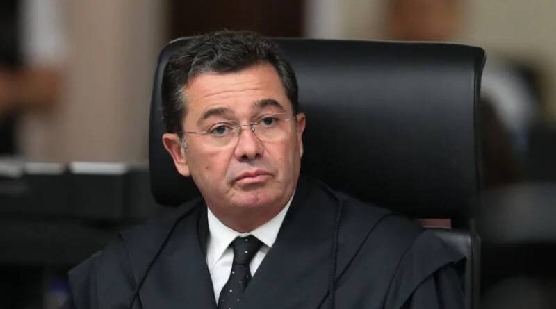 Presidente do TCU articula aeroporto perto das próprias fazendas