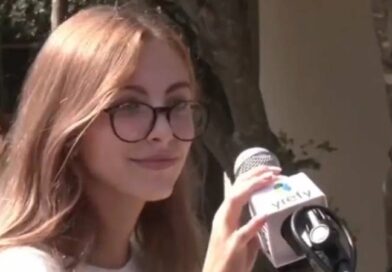 EUA: estudante filha de brasileira recita poema que ironiza morte de Kirk. Veja vídeo