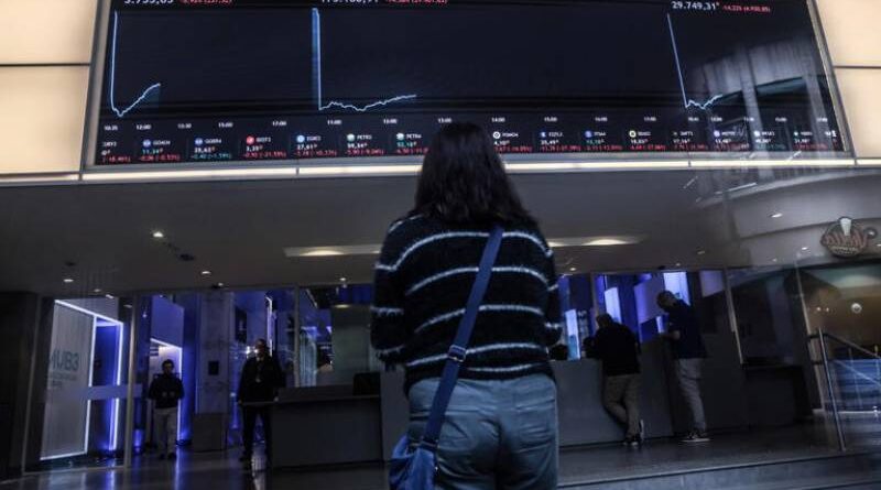 Fundos perdem R$ 110 bilhões após eleição; veja quais fundos de ações mais caíram