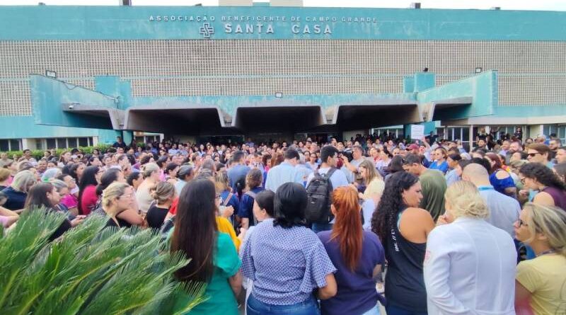 Intervenção não acaba com crise e anestesistas mantêm ameaça de deixar Santa Casa