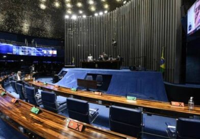 Eleição renova dois terços do Senado e tem disputa embolada em 24 estados e no DF