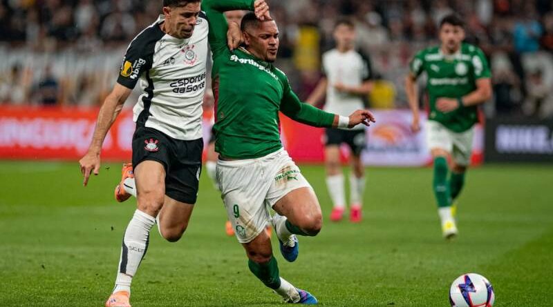 Domingo terá clássicos que podem mudar o rumo do Campeonato Brasileiro