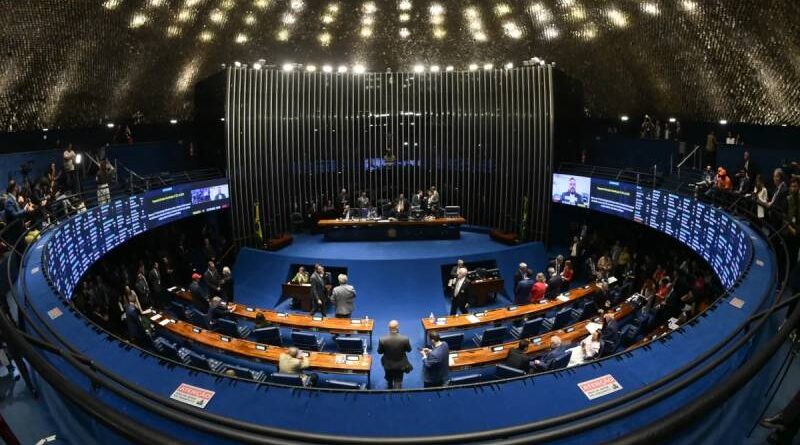 PEC da Segurança: oposição propõe diminuir maioridade penal para 14 anos