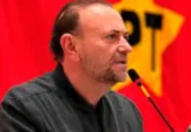 Edinho denuncia “viés político” de suposto depoimento de Vorcaro: “não tem prova nenhuma”